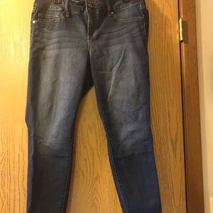 Torrid dark denim jeggings. Size 14 Short!